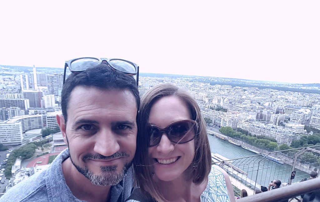 Eiffel tower observation deck obligatory selfie